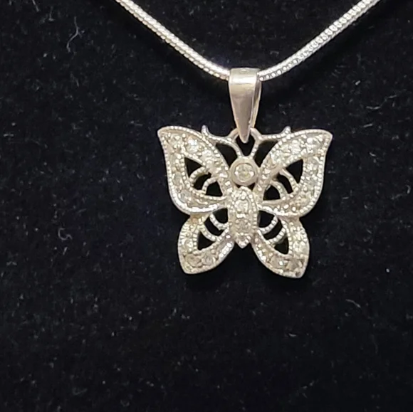 Silver Butterfly Necklace B - Picture 2 of 11